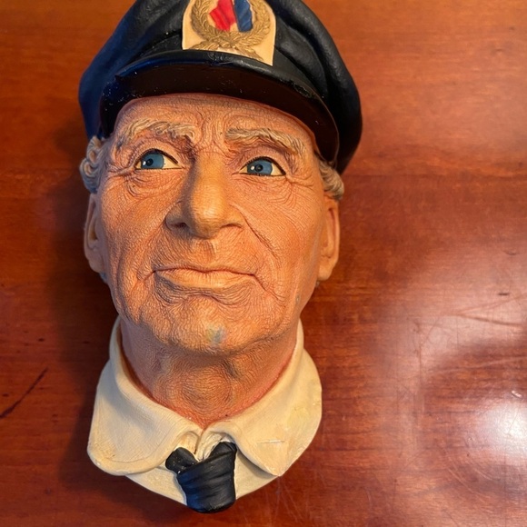 Vintage Bossons Chalk Ware Sea Captain Retired - Picture 6 of 8